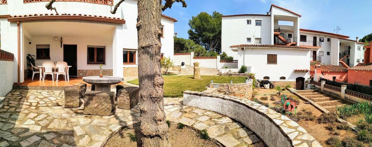 Apartamento Montgó L' Escala Exterior foto