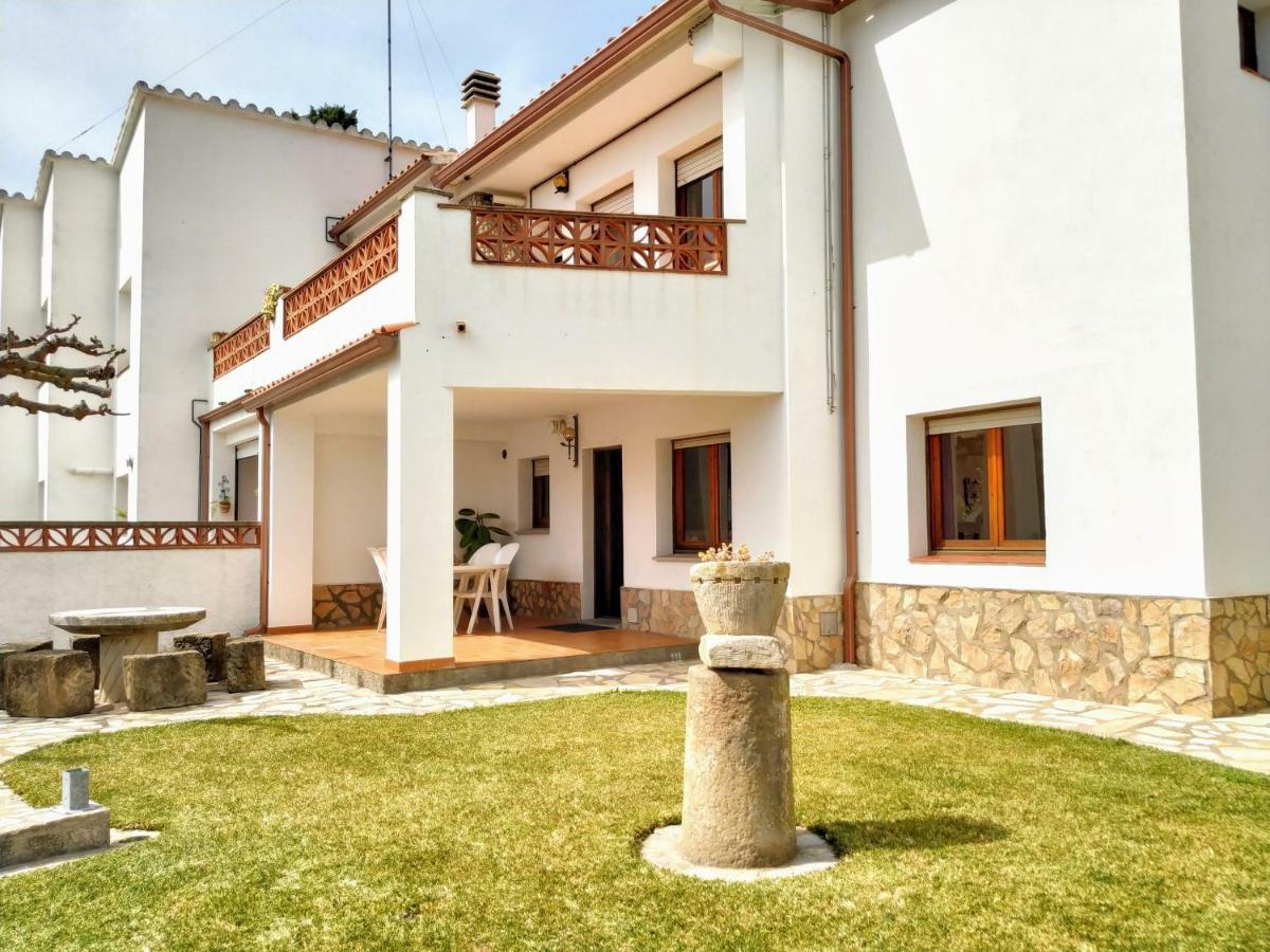 Apartamento Montgó L' Escala Exterior foto