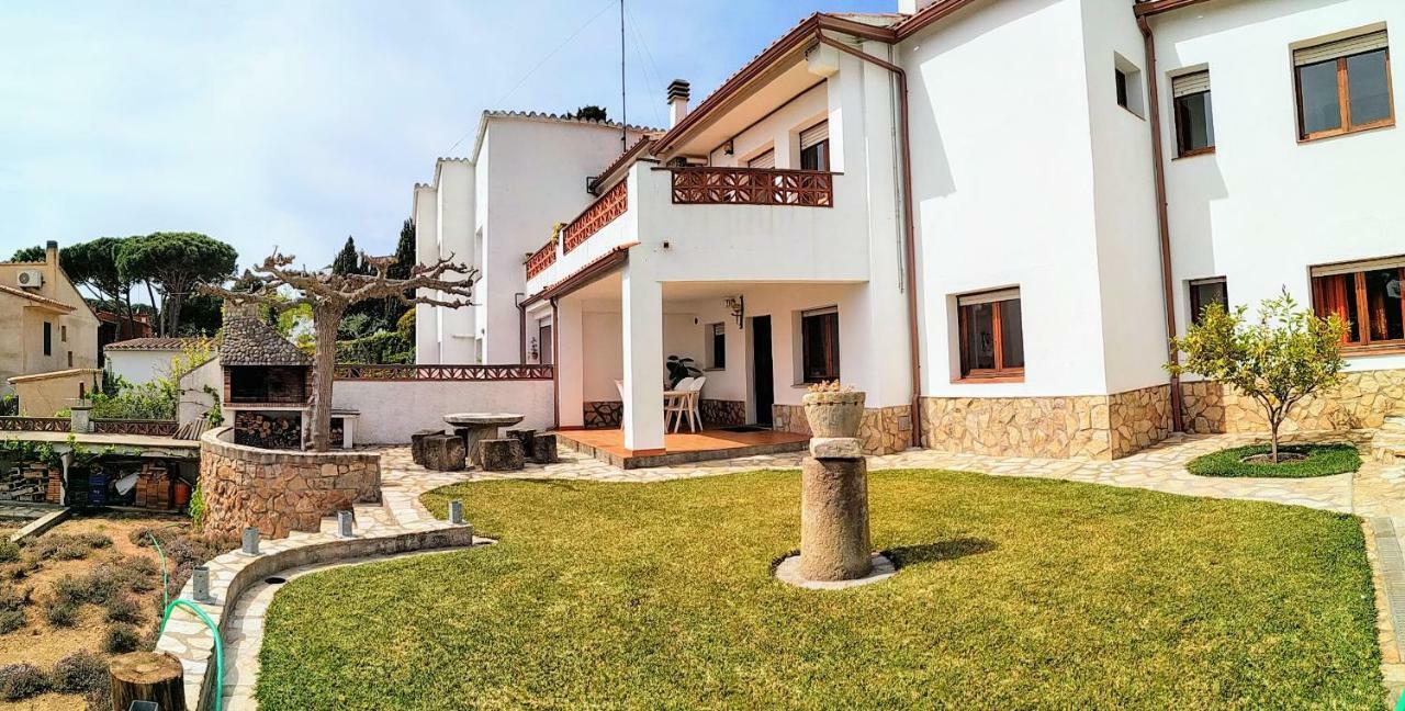 Apartamento Montgó L' Escala Exterior foto